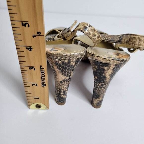 Tahari snake print platform slingback Heels Size 7M - Picture 9 of 12